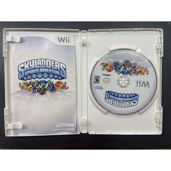 2011 Wii Skylanders Spyros Adventure Game With‎ Book Untested Clean - Picture 3 of 3